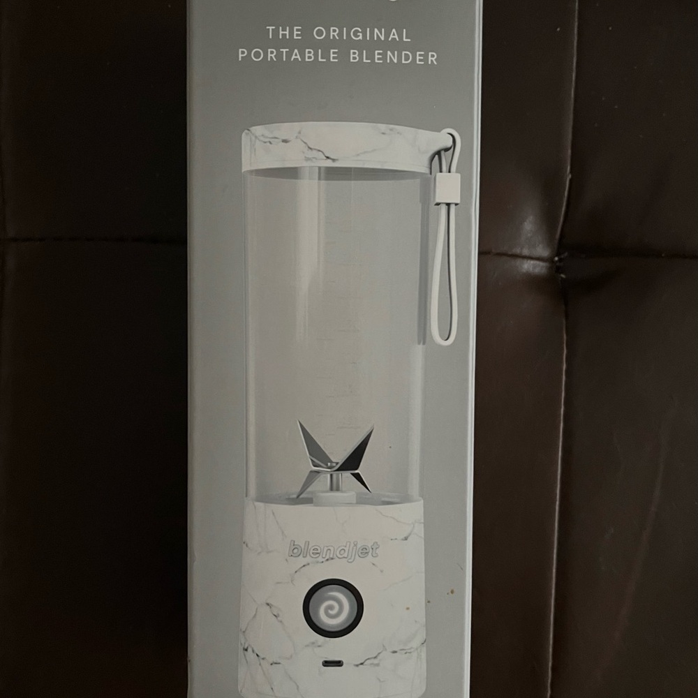Blendjet White Marble Portable Blender